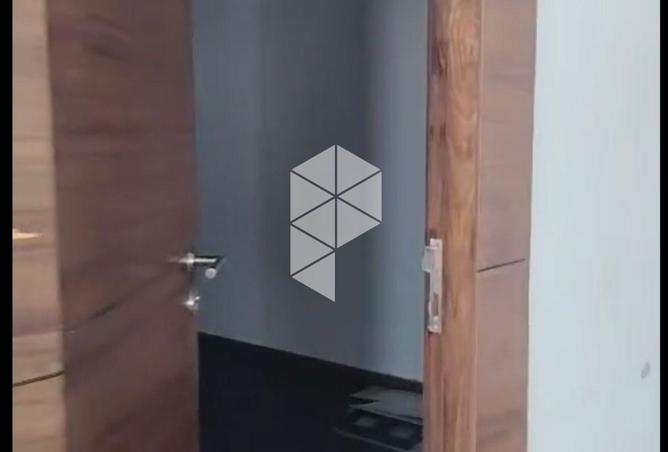 77879230 - Property Main Image