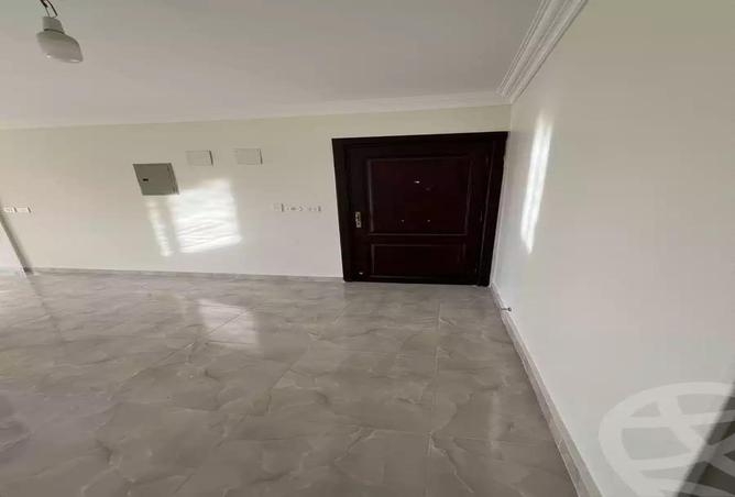 8521602 - Property Image 3