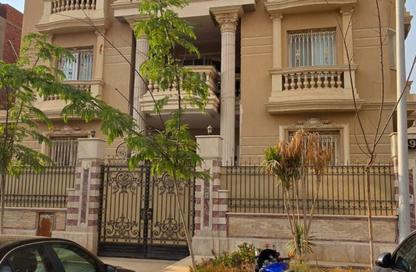 Apartment - 4 - 3 for sale in Area A - Ganoob El Acadimia - New Cairo City - Cairo
