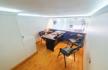 محل تجاري - استوديو - 1 حمام للايجار في شارع لاجيتيه - الإبراهيمية - حي وسط - الاسكندرية