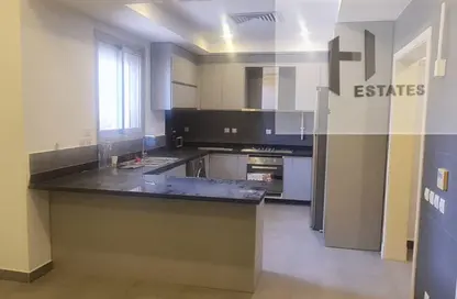 شقة - 2 غرف نوم - 3 حمامات للايجار في كمبوند فيلدج جاردن القطامية - كمبوندات التجمع الخامس - التجمع الخامس - مدينة القاهرة الجديدة - القاهرة