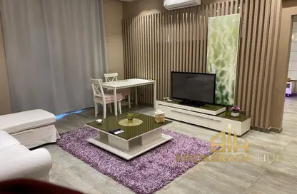 Apartment - 1 Bedroom - 2 Bathrooms for sale in Hyde Park - New Cairo City - Cairo