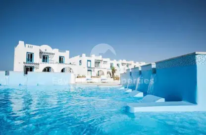 Chalet - 3 Bedrooms - 3 Bathrooms for sale in Azha North - Ras Al Hekma - North Coast