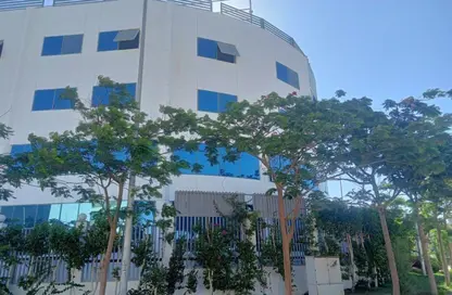 Full Floor - Studio - 4 Bathrooms for rent in The Industrial Zone - 5th Settlement Compounds - The 5th Settlement - New Cairo City - Cairo