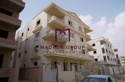 Apartment - 3 Bedrooms - 3 Bathrooms for sale in Beit Alwatan - 6 October Compounds - 6 October City - Giza