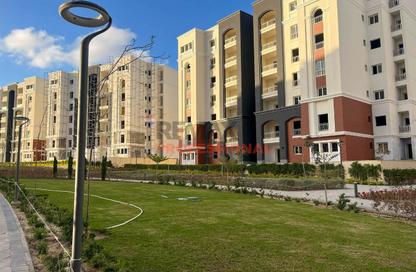 Apartment - 4 Bedrooms - 3 Bathrooms for sale in Alex West - Alexandria Compounds - Alexandria