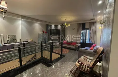 دوبلكس - 4 غرف نوم - 2 حمامات للايجار في الياسمين 8 - الياسمين - مدينة القاهرة الجديدة - القاهرة