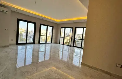 Apartment - 2 Bedrooms - 3 Bathrooms for rent in Westown - Sheikh Zayed Compounds - Sheikh Zayed City - Giza