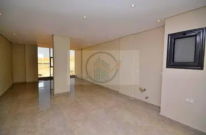 Apartment - 3 Bedrooms - 2 Bathrooms for sale in El Kawther District - Hurghada - Red Sea