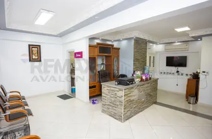 Office Space - 2 Bedrooms - 1 Bathroom for rent in Glim - Hay Sharq - Alexandria