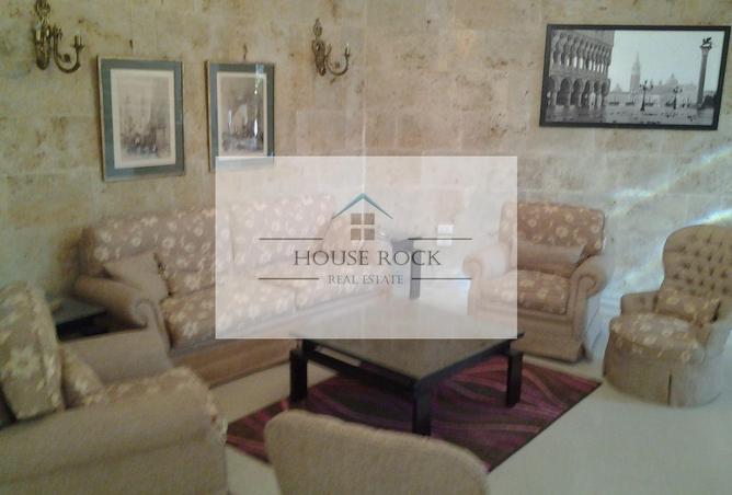 8607209 - Property Image 2