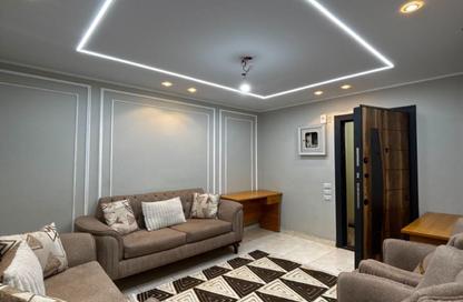 Apartment - 3 Bedrooms - 1 Bathroom for rent in Tabarak - Zahraa El Maadi - Hay El Maadi - Cairo Apartment - 3 Bedrooms - 1 Bathroom for rent in Tabarak - Zahraa El Maadi - Hay El Maadi - Cairo