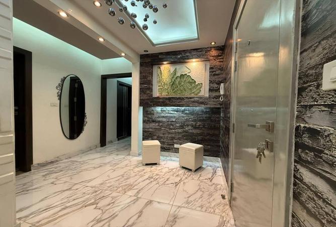 70621785 - Property Image 3