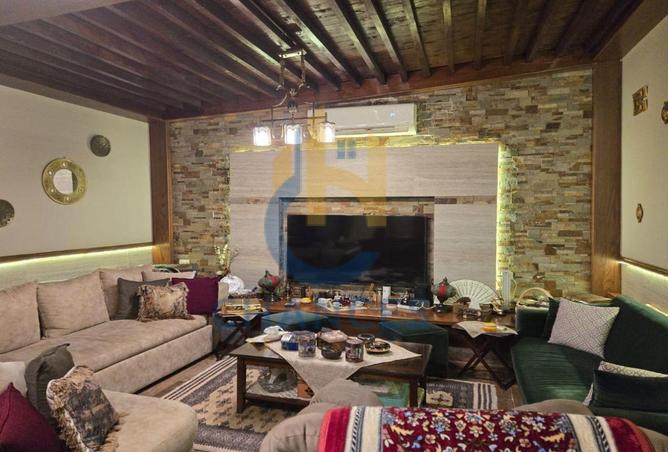 83983200 - Property Main Image