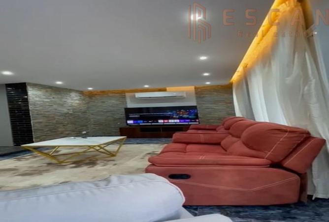 8521076 - Property Image 3