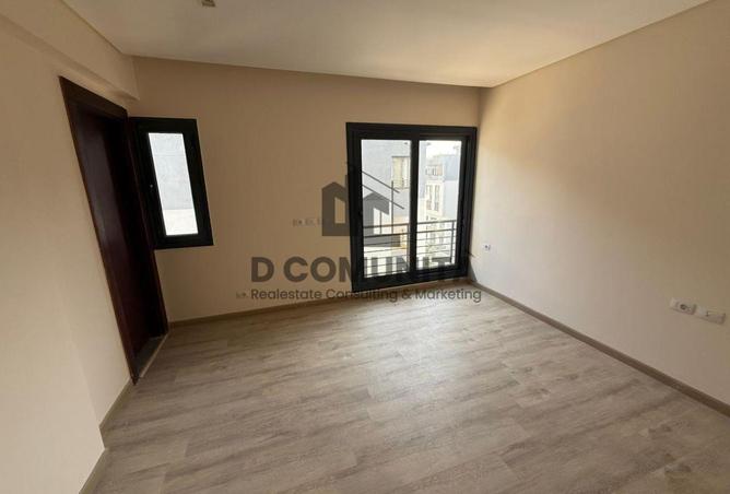 8645910 - Property Image 2