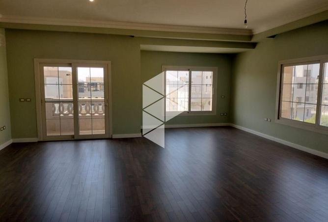 8610814 - Property Image 2