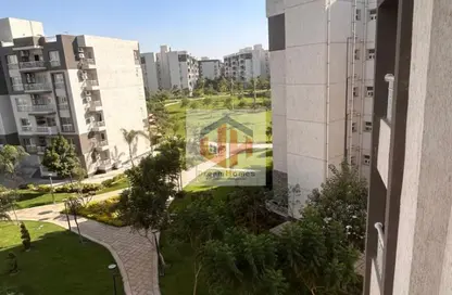 Apartment - 3 Bedrooms - 2 Bathrooms for sale in Madinaty - Cairo