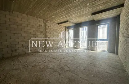 Office Space - 1 Bedroom - 1 Bathroom for rent in Mivida - 5th Settlement Compounds - The 5th Settlement - New Cairo City - Cairo