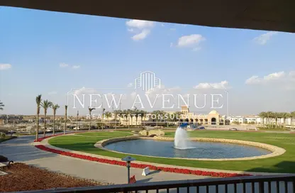 Apartment - 2 Bedrooms - 2 Bathrooms for sale in Fountain Side - Uptown Cairo - Mokattam - Cairo