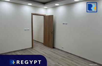 مساحات مكتبية - استوديو - 1 حمام للايجار في تريفيوم سكوير - شارع التسعين الشمالي - التجمع الخامس - مدينة القاهرة الجديدة - القاهرة