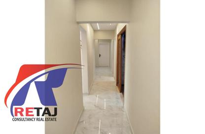 Apartment - 3 Bedrooms - 2 Bathrooms for sale in Nasr City Towers - Nasr City Compounds - Nasr City - Cairo
