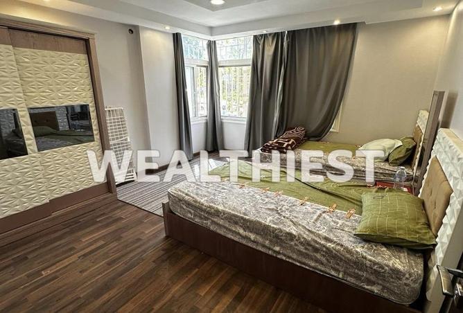 8526225 - Property Image 2