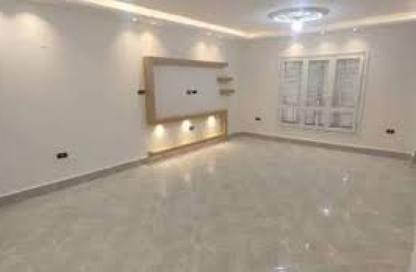 Full Floor - Studio for rent in Al Gamaa District - Al Mansoura - Al Daqahlya