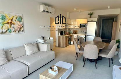 Chalet - 3 Bedrooms - 4 Bathrooms for rent in Hacienda White - Sidi Abdel Rahman - North Coast