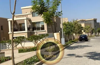 Townhouse - 3 Bedrooms - 3 Bathrooms for sale in Al Burouj Compound - El Shorouk Compounds - Shorouk City - Cairo