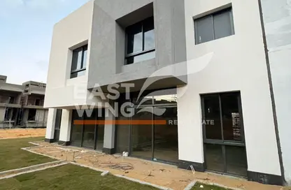 Townhouse - 3 Bedrooms - 4 Bathrooms for sale in Eastshire compound - 5th Settlement Compounds - The 5th Settlement - New Cairo City - Cairo