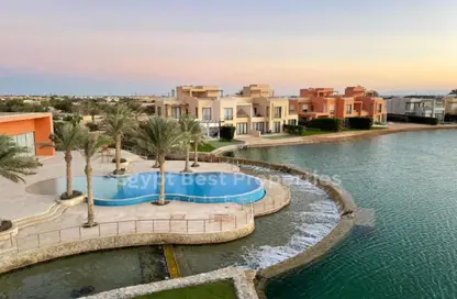 تاون هاوس - 4 غرف نوم - 4 حمامات للبيع في سوديك ايست - الحي السادس - هليوبوليس الجديدة - القاهرة