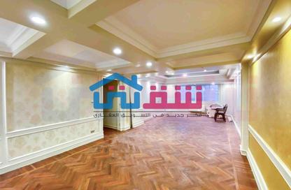 Apartment - 4 - 2 for sale in Laurent - Hay Sharq - Alexandria