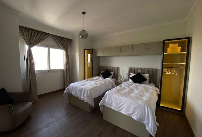 53218575 - Property Image 2