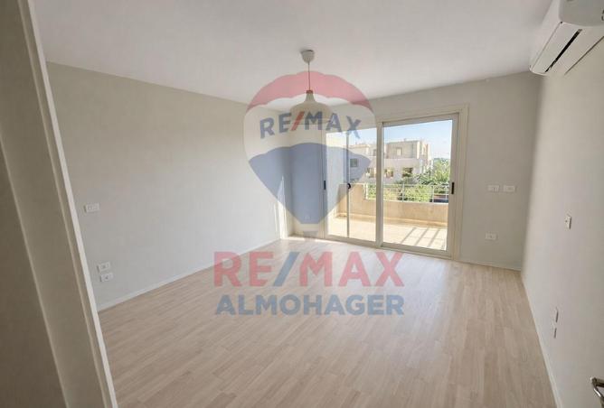 8594612 - Property Image 3