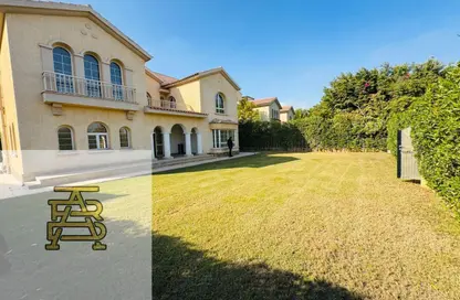 Villa - 5 Bedrooms - 5 Bathrooms for sale in Madinaty - Cairo