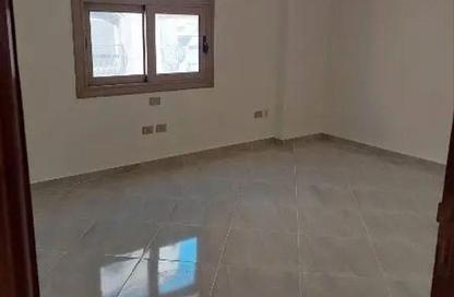 Apartment - 3 Bedrooms - 2 Bathrooms for rent in Orouba Axis - Area A - Ganoob El Acadimia - New Cairo City - Cairo