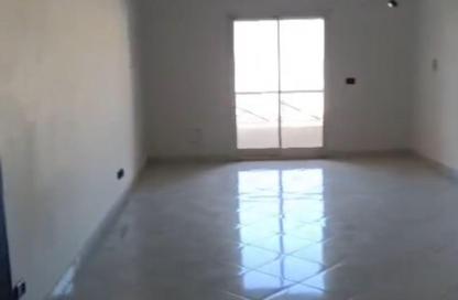 Apartment - 2 Bedrooms - 1 Bathroom for sale in Hadayek Al Mohandessin - 4th District - Sheikh Zayed City - Giza Apartment - 2 Bedrooms - 1 Bathroom for sale in Hadayek Al Mohandessin - 4th District - Sheikh Zayed City - Giza