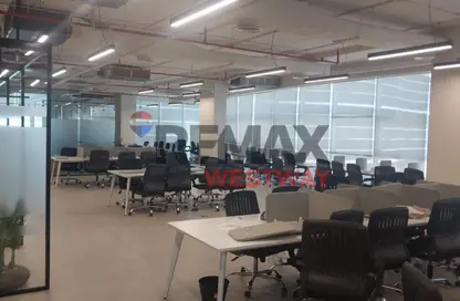 مساحات مكتبية - غرفة نوم - 1 حمام للايجار في اركان بلازا - محور 26 يوليو - الشيخ زايد - الجيزة