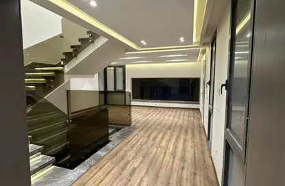 Villa - 4 Bedrooms - 5 Bathrooms for rent in Sodic East - 6th District - New Heliopolis - Cairo