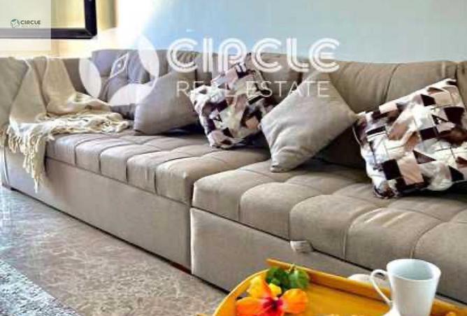 99801277 - Property Image 3