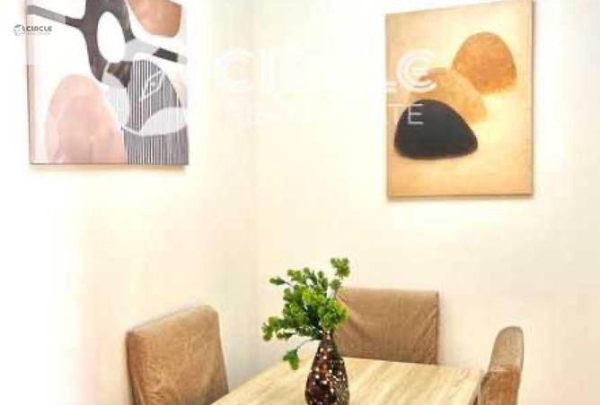 99801277 - Property Image 2