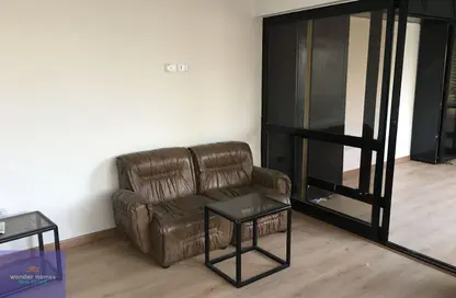 شقة - 2 غرف نوم - 1 حمام للايجار في شارع 250 - دجلة - حي المعادي - القاهرة