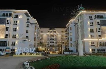 Apartment - 3 Bedrooms - 3 Bathrooms for sale in Mountain View iCity - 5th Settlement Compounds - The 5th Settlement - New Cairo City - Cairo