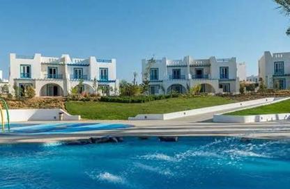 Chalet - 2 Bedrooms - 2 Bathrooms for sale in Mountain View - Ras Al Hekma - North Coast
