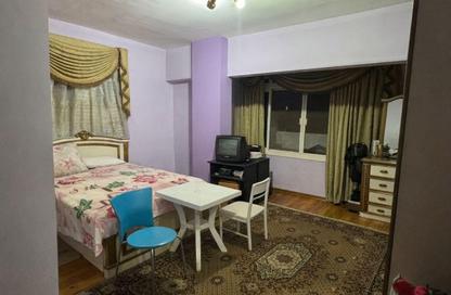 Apartment - 3 Bedrooms - 1 Bathroom for sale in Abdallah Ibn Al Taher St. - 6th Zone - Nasr City - Cairo