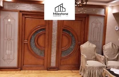 Apartment - 6 Bedrooms - 4 Bathrooms for sale in Abdelrahman Roshdy St. - Saint Fatima Square - El Nozha - Cairo