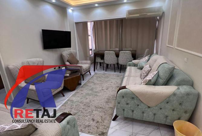 98012218 - Property Main Image
