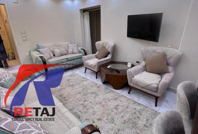 98012218 - Property Image 3