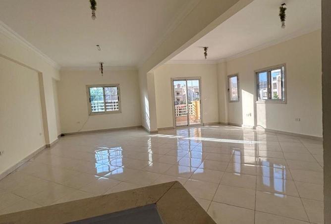 8582825 - صورة العقار 2